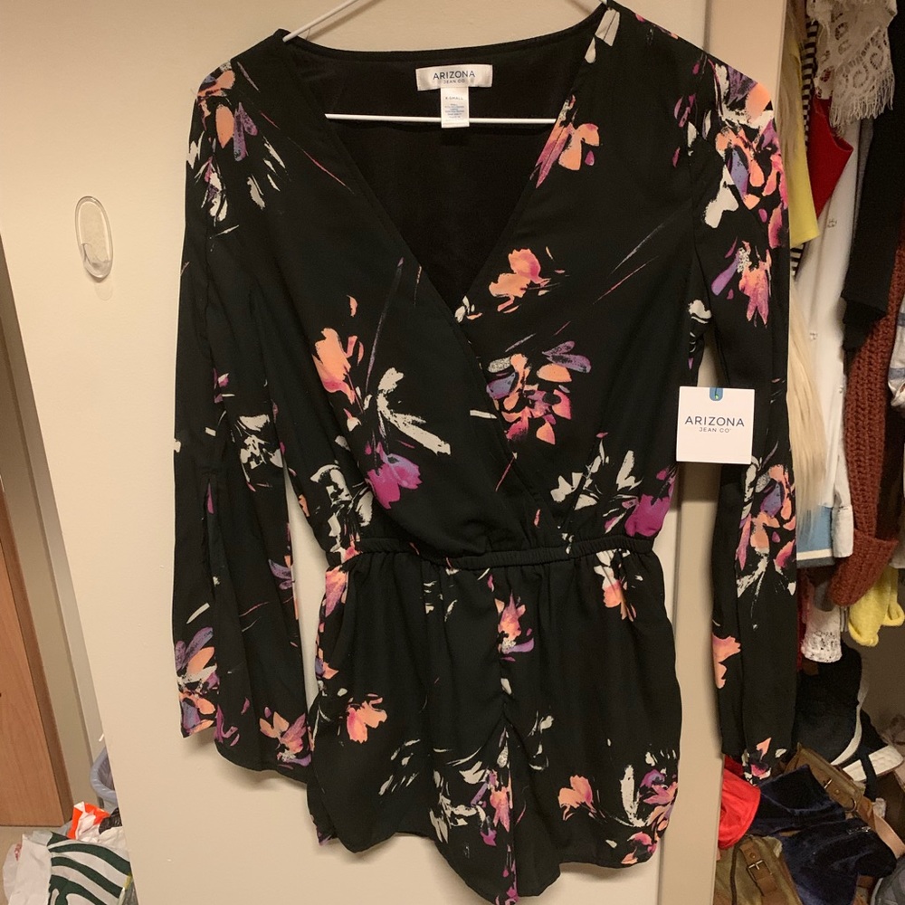 Flowery long sleeve romper